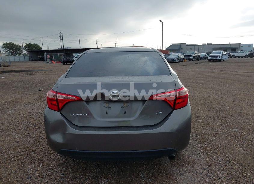 Photo 16 of 2019 Toyota Corolla LE (VIN 2T1BURHE9KC160145)