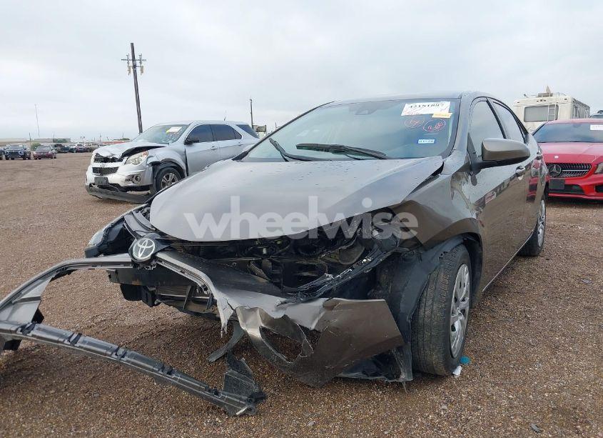 Photo 6 of 2019 Toyota Corolla LE (VIN 2T1BURHE9KC160145)