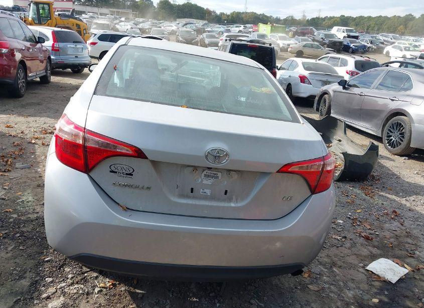 Photo 16 of 2019 Toyota Corolla LE (VIN 2T1BURHE9KC165989)