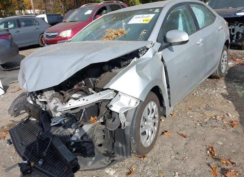 Photo 18 of 2019 Toyota Corolla LE (VIN 2T1BURHE9KC165989)