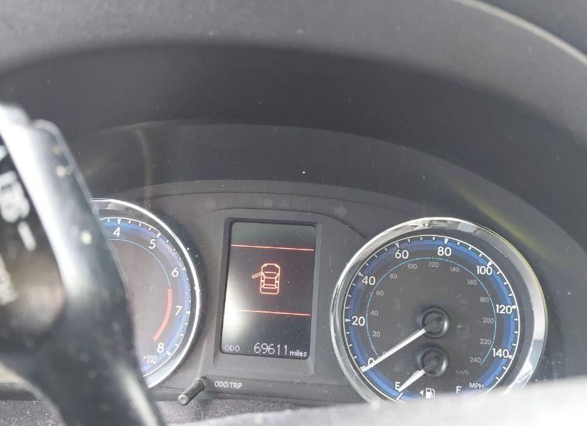 Photo 7 of 2019 Toyota Corolla LE (VIN 2T1BURHE9KC165989)