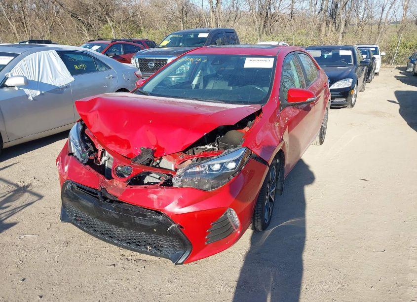 Photo 2 of 2019 Toyota Corolla XSE (VIN 2T1BURHE9KC168553)