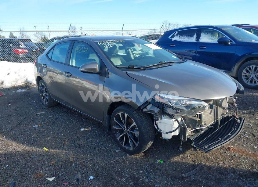 2019 Toyota Corolla XSE (VIN 2T1BURHE9KC171355) main photo