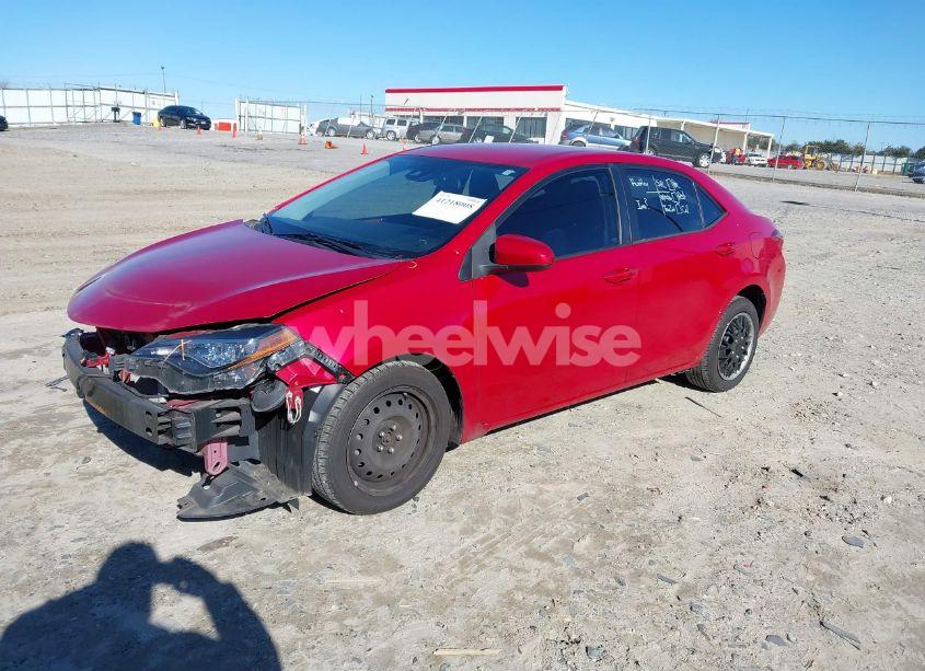 Photo 2 of 2019 Toyota Corolla LE (VIN 2T1BURHE9KC177219)