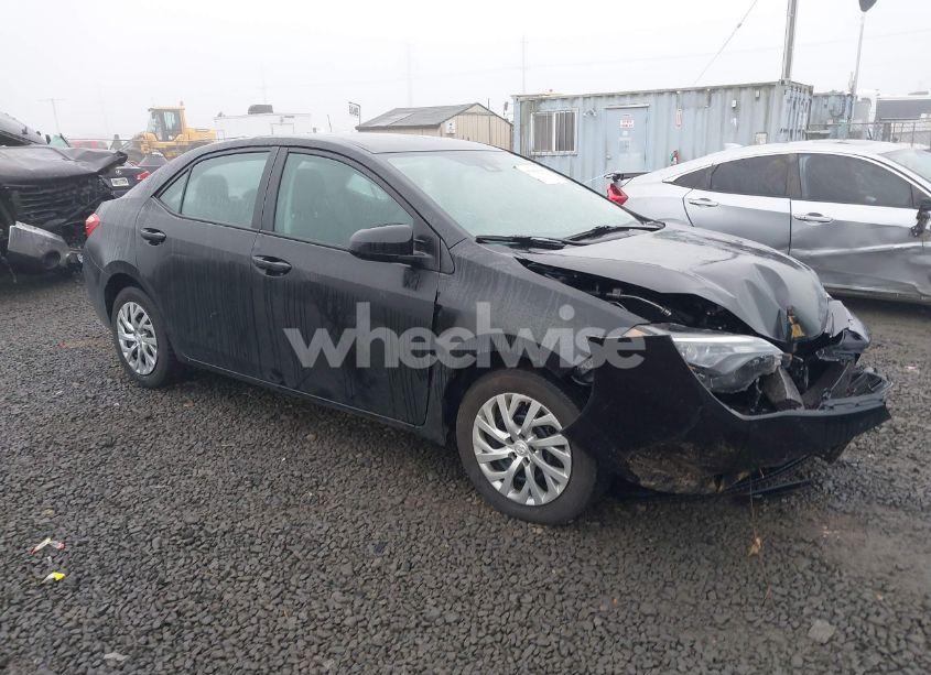 2019 Toyota Corolla LE (VIN 2T1BURHE9KC177267) main photo