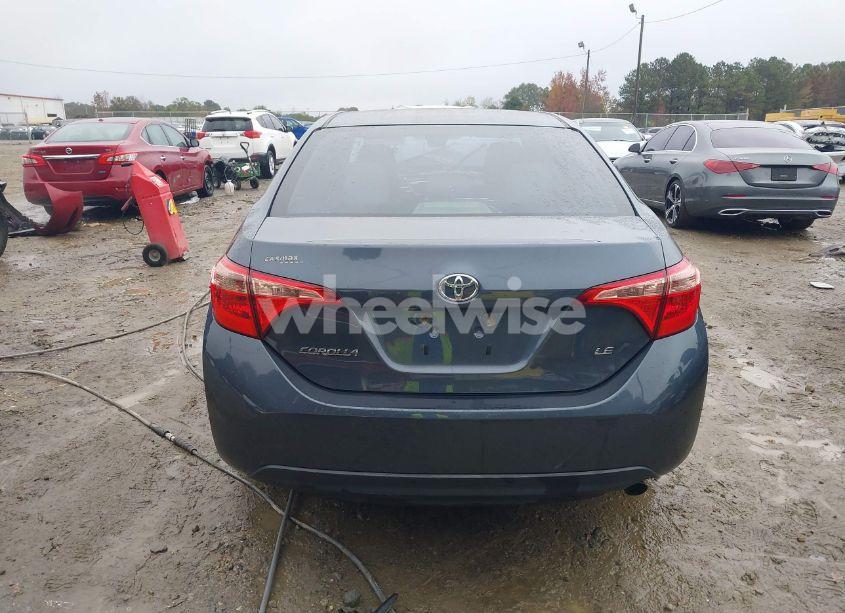 Photo 16 of 2019 Toyota Corolla LE (VIN 2T1BURHE9KC194683)