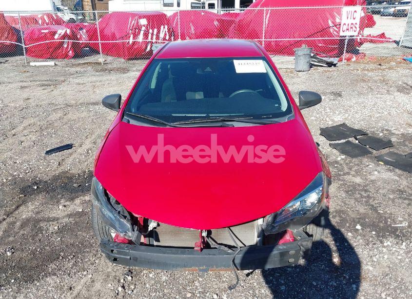 Photo 13 of 2019 Toyota Corolla LE (VIN 2T1BURHE9KC198328)