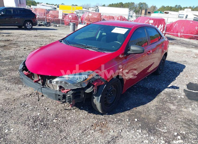 Photo 2 of 2019 Toyota Corolla LE (VIN 2T1BURHE9KC198328)