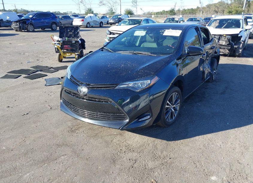 Photo 2 of 2019 Toyota Corolla L/LE/XLE/SE/XSE (VIN 2T1BURHE9KC201549)