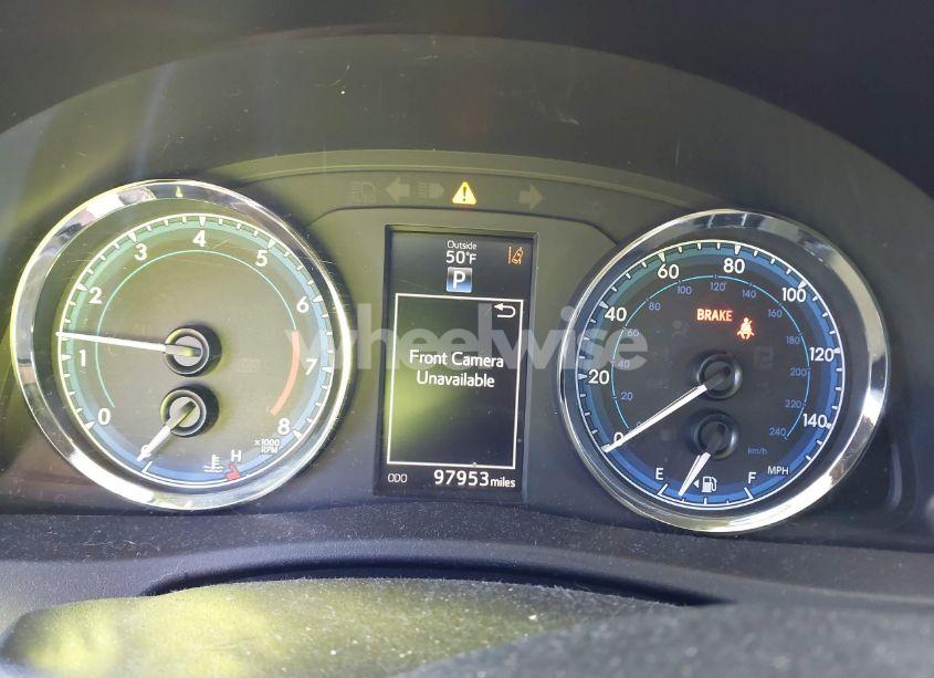 Photo 15 of 2019 Toyota Corolla SE (VIN 2T1BURHE9KC211563)