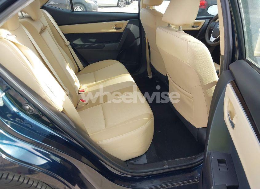 Photo 8 of 2019 Toyota Corolla LE (VIN 2T1BURHE9KC221297)