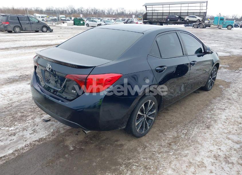 Photo 4 of 2019 Toyota Corolla SE (VIN 2T1BURHE9KC232204)
