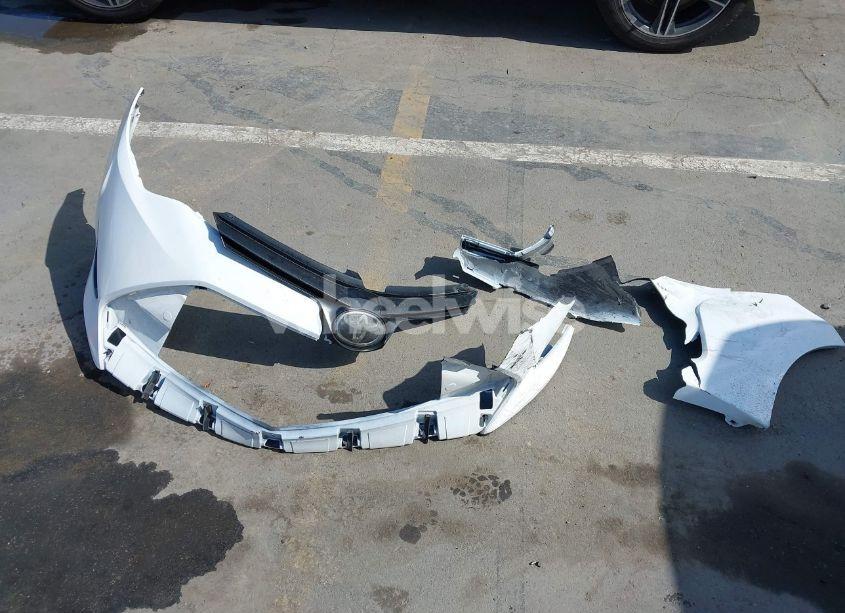 Photo 12 of 2019 Toyota Corolla LE (VIN 2T1BURHE9KC239122)