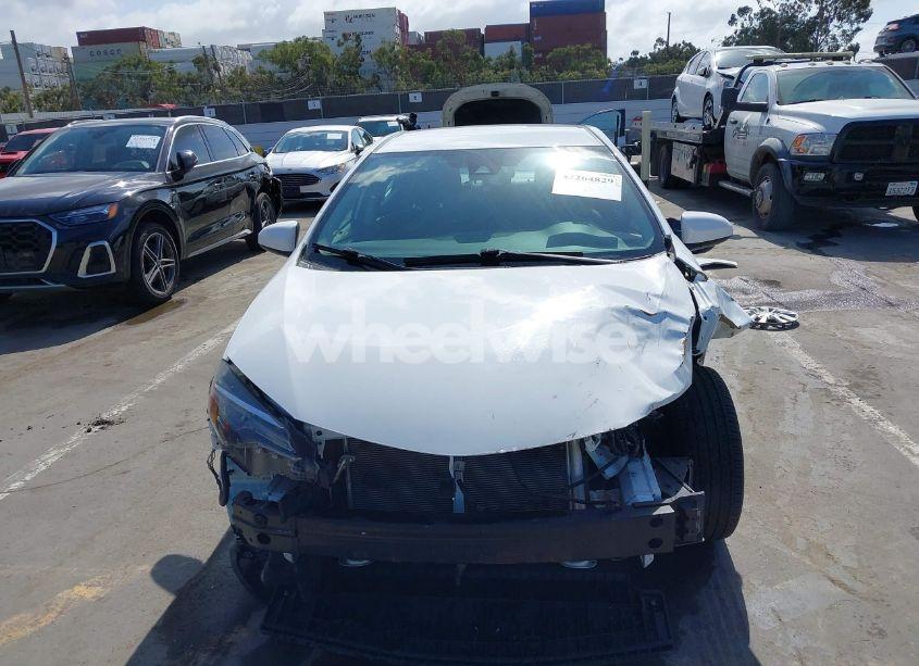 Photo 13 of 2019 Toyota Corolla LE (VIN 2T1BURHE9KC239122)