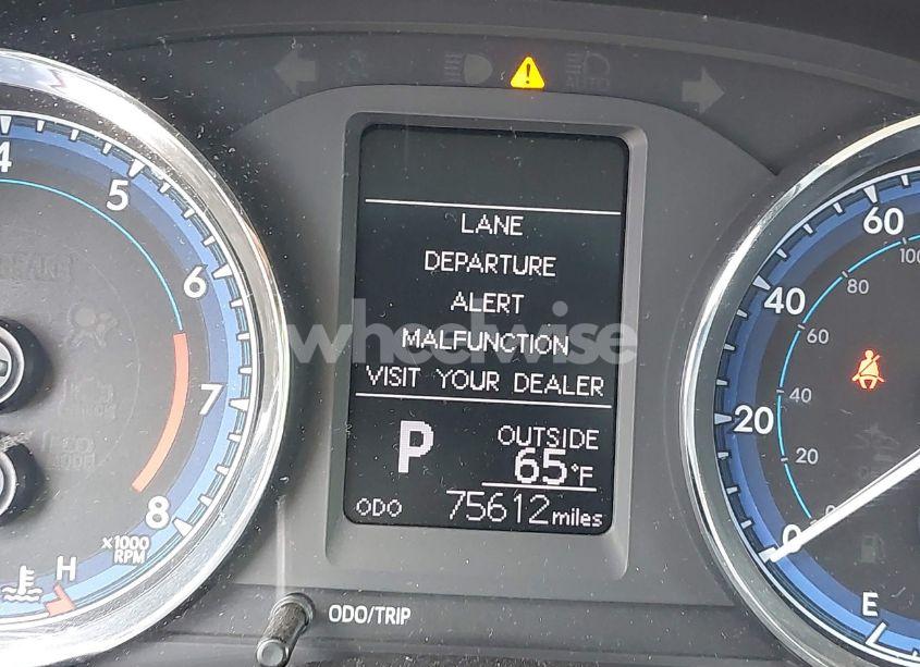 Photo 16 of 2019 Toyota Corolla LE (VIN 2T1BURHE9KC239122)