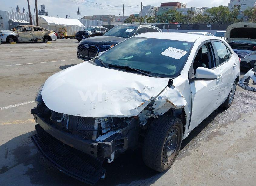 Photo 6 of 2019 Toyota Corolla LE (VIN 2T1BURHE9KC239122)