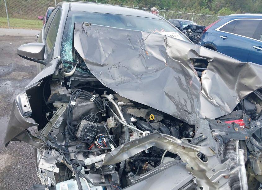 Photo 10 of 2019 Toyota Corolla LE (VIN 2T1BURHE9KC241596)