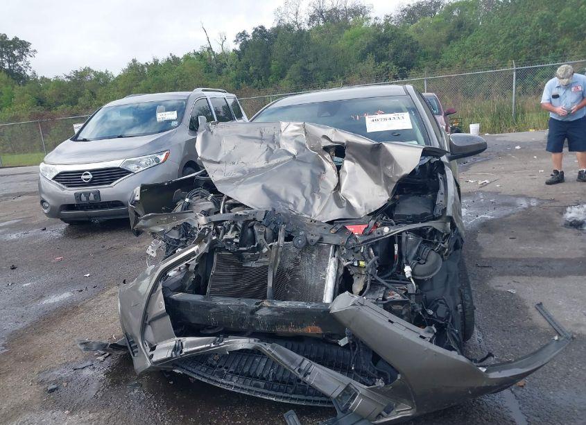 Photo 12 of 2019 Toyota Corolla LE (VIN 2T1BURHE9KC241596)