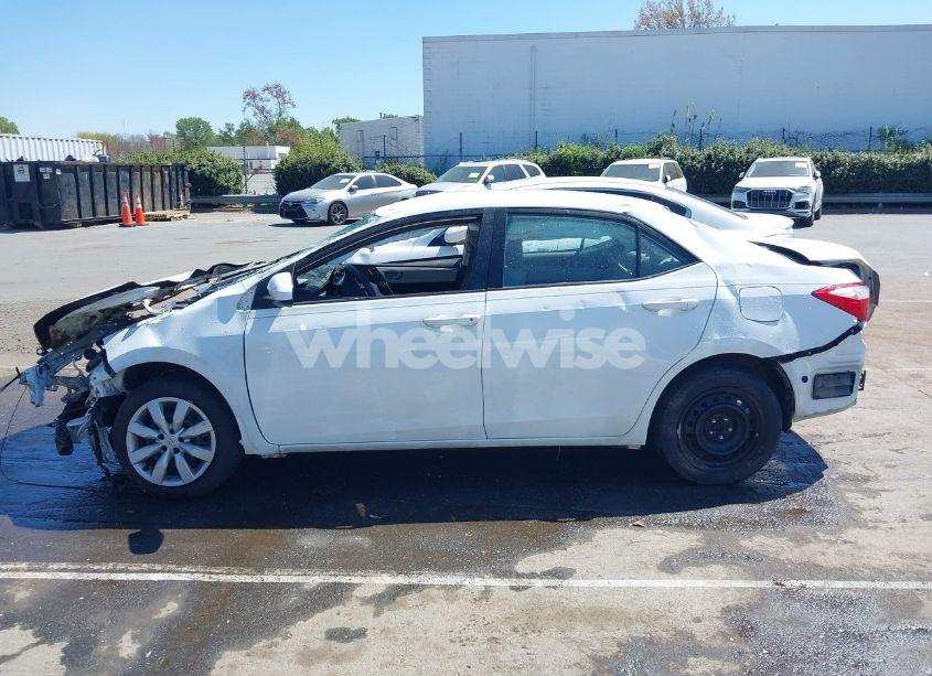 Photo 15 of 2014 Toyota Corolla LE (VIN 2T1BURHEXEC000327)