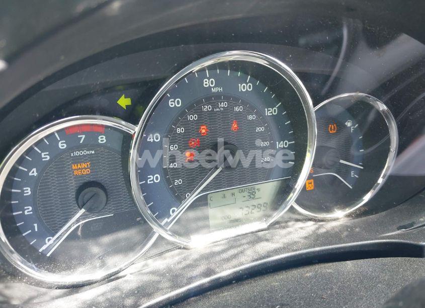 Photo 7 of 2014 Toyota Corolla LE (VIN 2T1BURHEXEC000327)