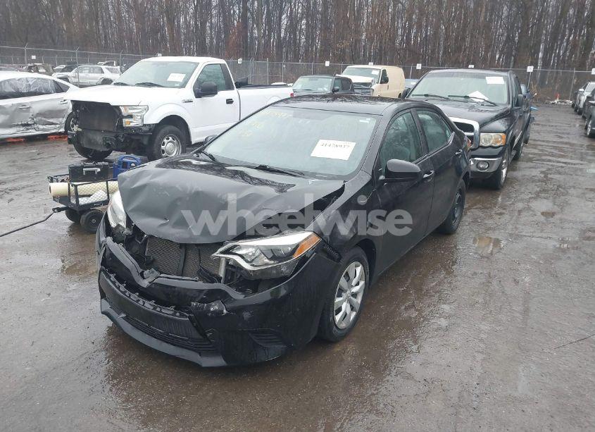 Photo 2 of 2014 Toyota Corolla LE (VIN 2T1BURHEXEC053108)