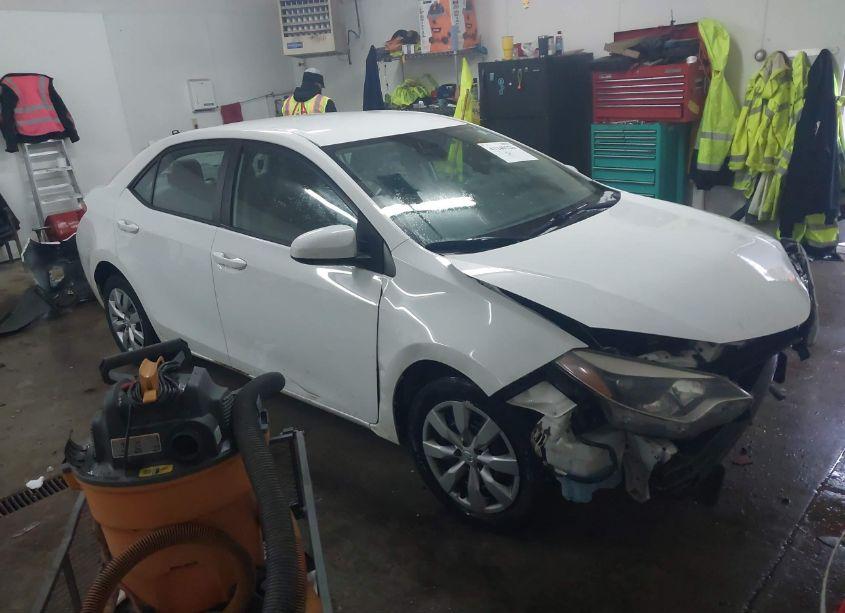 2014 Toyota Corolla LE (VIN 2T1BURHEXEC064836) main photo