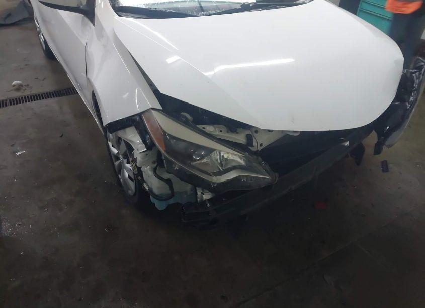 Photo 18 of 2014 Toyota Corolla LE (VIN 2T1BURHEXEC064836)