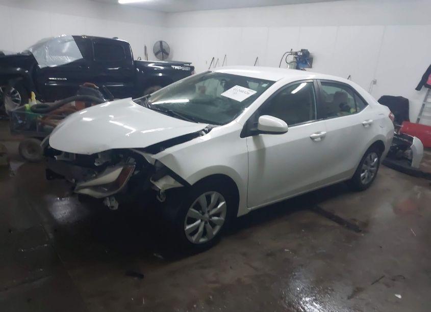Photo 2 of 2014 Toyota Corolla LE (VIN 2T1BURHEXEC064836)