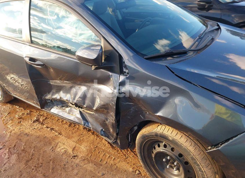 Photo 6 of 2014 Toyota Corolla LE (VIN 2T1BURHEXEC068353)