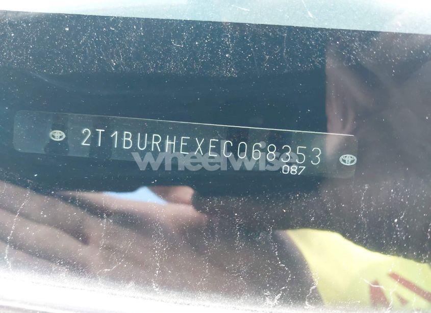 Photo 9 of 2014 Toyota Corolla LE (VIN 2T1BURHEXEC068353)