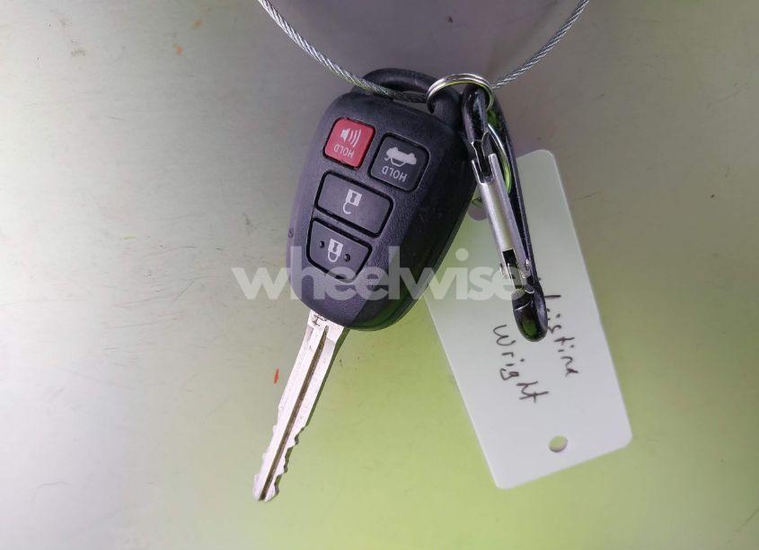 Photo 11 of 2014 Toyota Corolla S PLUS (VIN 2T1BURHEXEC086142)