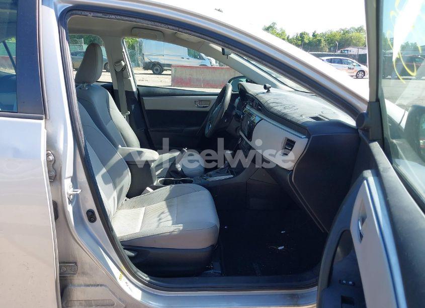 Photo 5 of 2014 Toyota Corolla LE (VIN 2T1BURHEXEC093124)