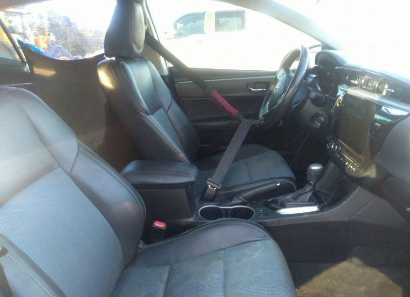 Photo 5 of 2014 Toyota Corolla S PLUS (VIN 2T1BURHEXEC099800)