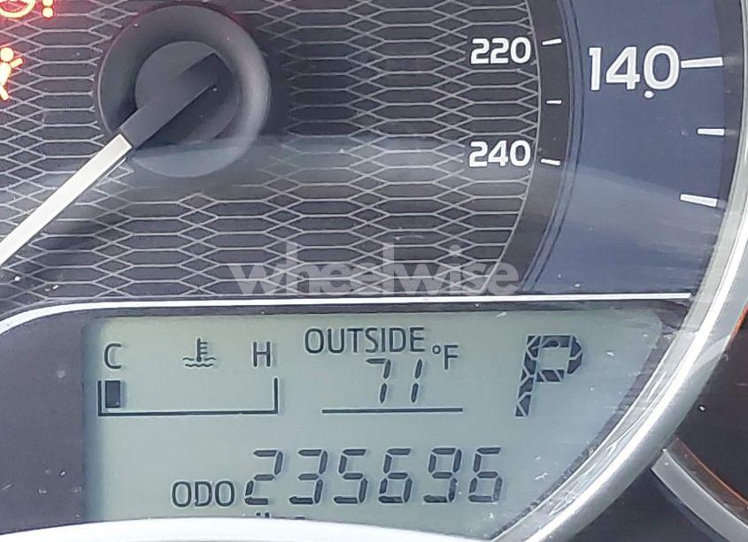 Photo 15 of 2014 Toyota Corolla L (VIN 2T1BURHEXEC109550)