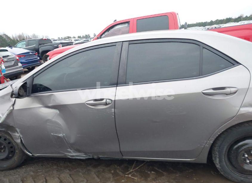 Photo 15 of 2014 Toyota Corolla LE (VIN 2T1BURHEXEC127952)