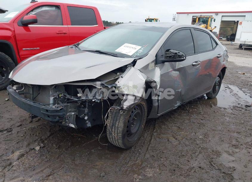 Photo 2 of 2014 Toyota Corolla LE (VIN 2T1BURHEXEC127952)