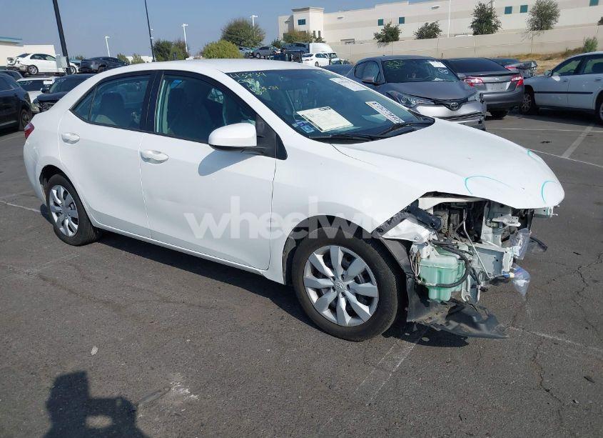 2014 Toyota Corolla LE (VIN 2T1BURHEXEC156397) main photo
