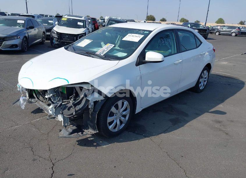 Photo 2 of 2014 Toyota Corolla LE (VIN 2T1BURHEXEC156397)