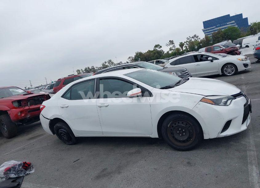 Photo 13 of 2014 Toyota Corolla LE (VIN 2T1BURHEXEC182482)