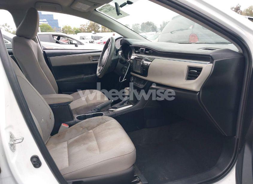 Photo 5 of 2014 Toyota Corolla LE (VIN 2T1BURHEXEC182482)