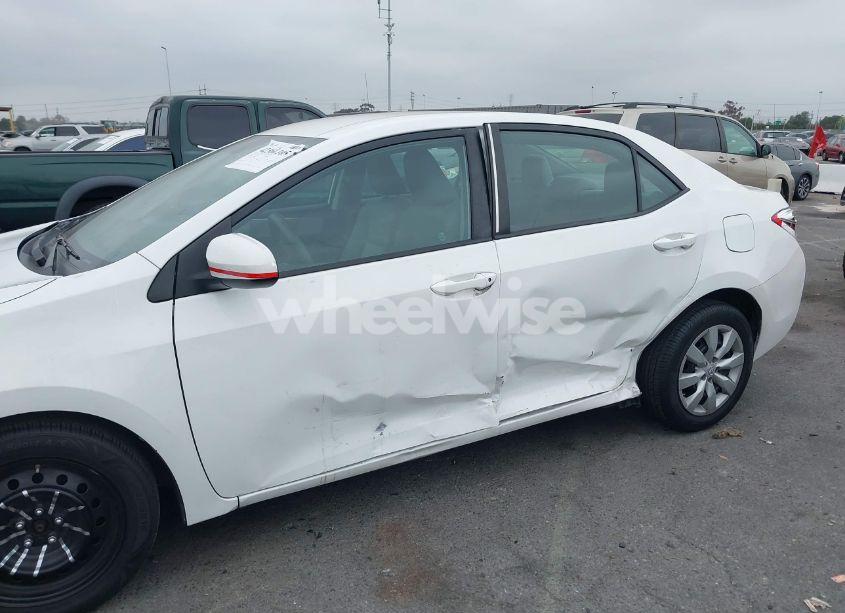 Photo 6 of 2014 Toyota Corolla LE (VIN 2T1BURHEXEC182482)