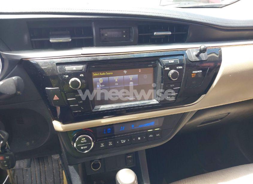 Photo 21 of 2014 Toyota Corolla LE (VIN 2T1BURHEXEC190310)