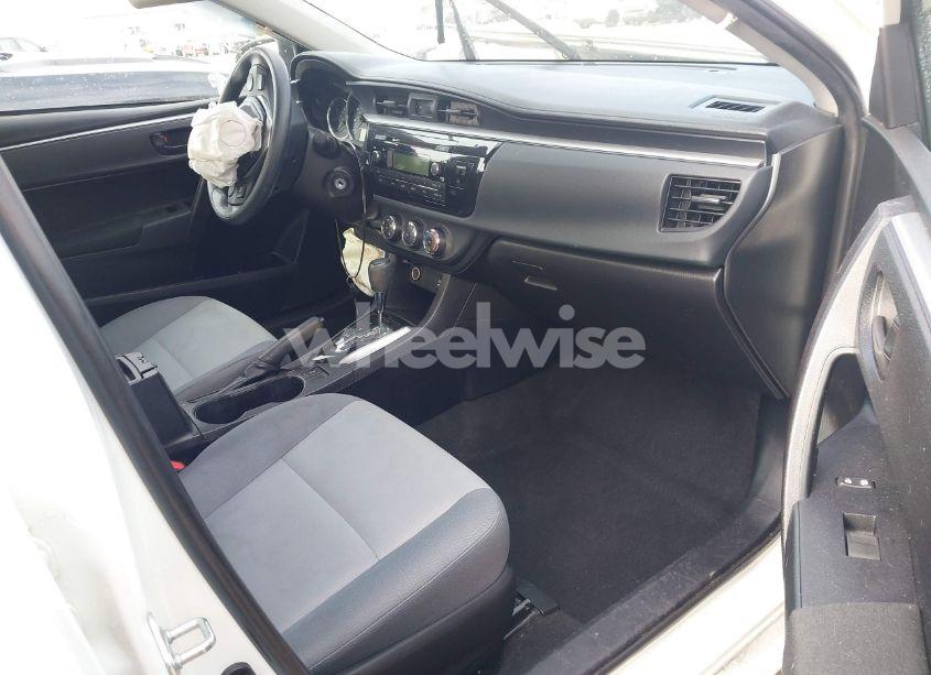 Photo 5 of 2014 Toyota Corolla L (VIN 2T1BURHEXEC202424)