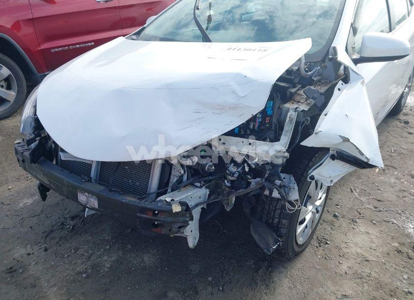 Photo 6 of 2014 Toyota Corolla L (VIN 2T1BURHEXEC202424)