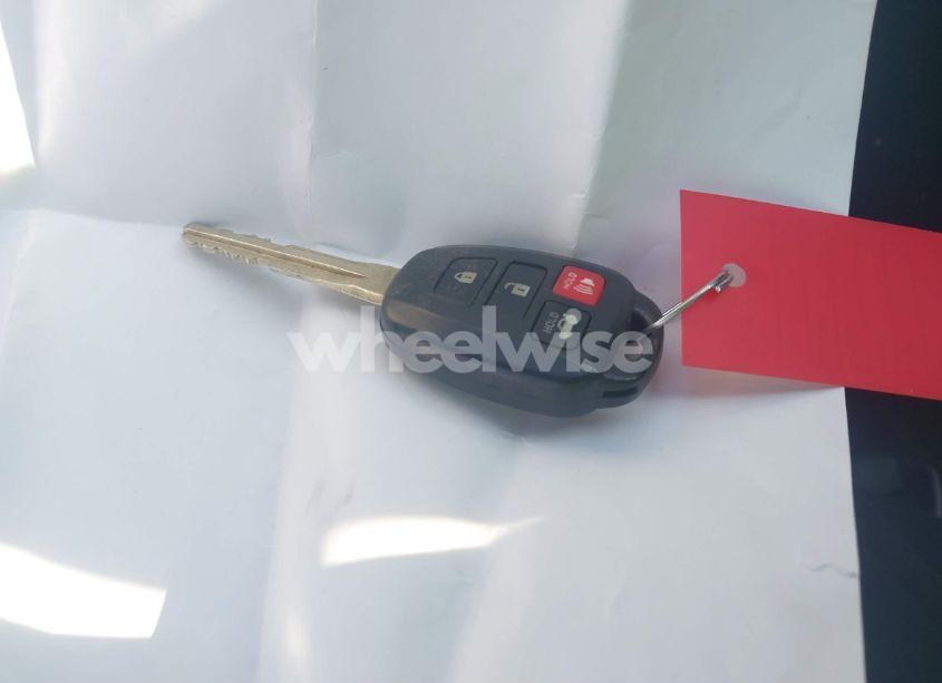 Photo 11 of 2014 Toyota Corolla S PLUS (VIN 2T1BURHEXEC202570)