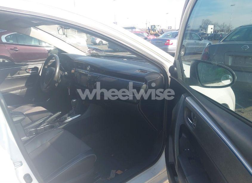 Photo 5 of 2014 Toyota Corolla S PLUS (VIN 2T1BURHEXEC202570)