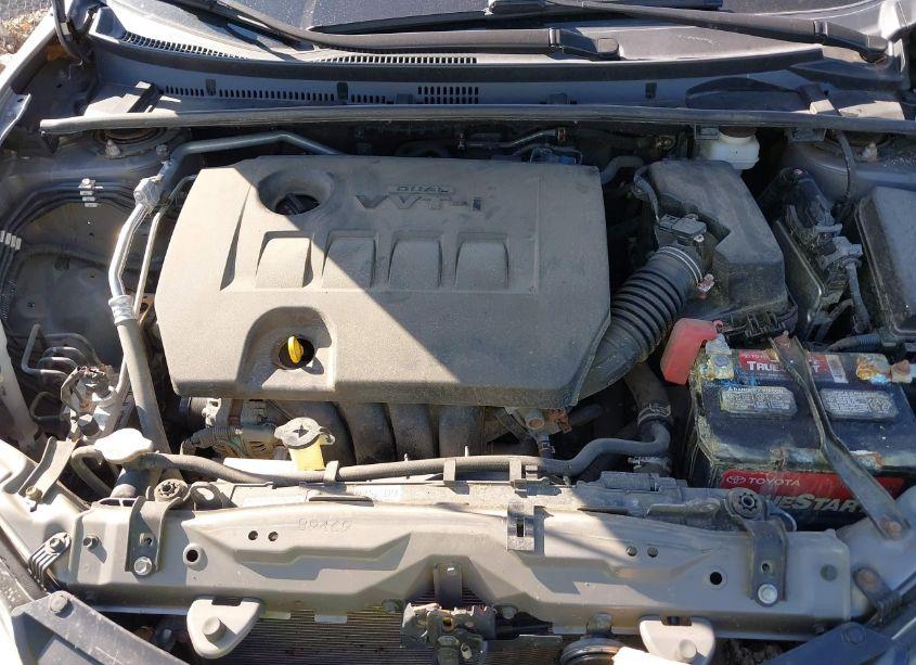 Photo 10 of 2014 Toyota Corolla LE (VIN 2T1BURHEXEC208823)