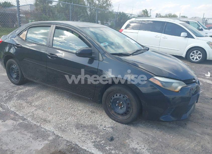 2014 Toyota Corolla LE (VIN 2T1BURHEXEC210443) main photo