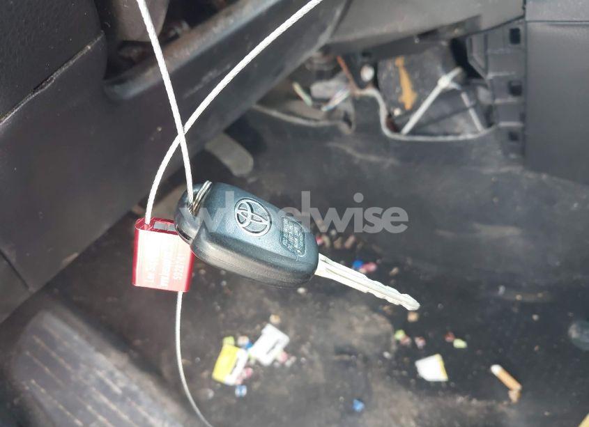 Photo 11 of 2014 Toyota Corolla LE (VIN 2T1BURHEXEC210443)