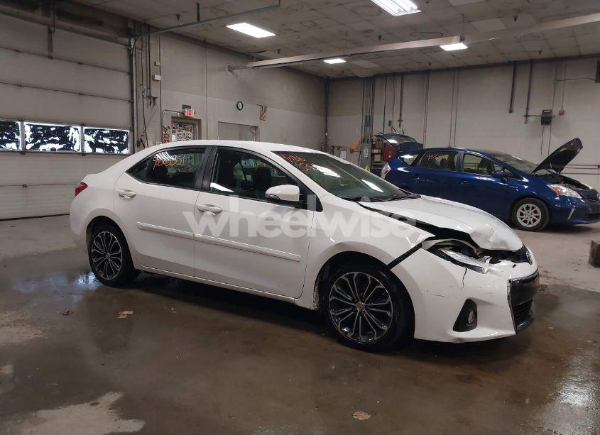 Photo 13 of 2014 Toyota Corolla S PLUS (VIN 2T1BURHEXEC218493)